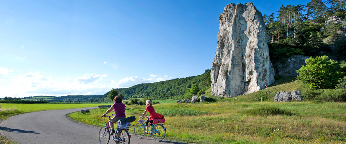 header_natour_radler_burgsteinfelsen.jpg